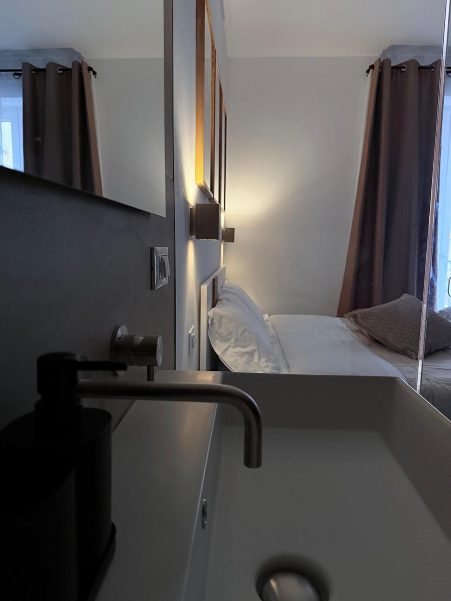 Santa Rosalia Suites Palermo Buitenkant foto