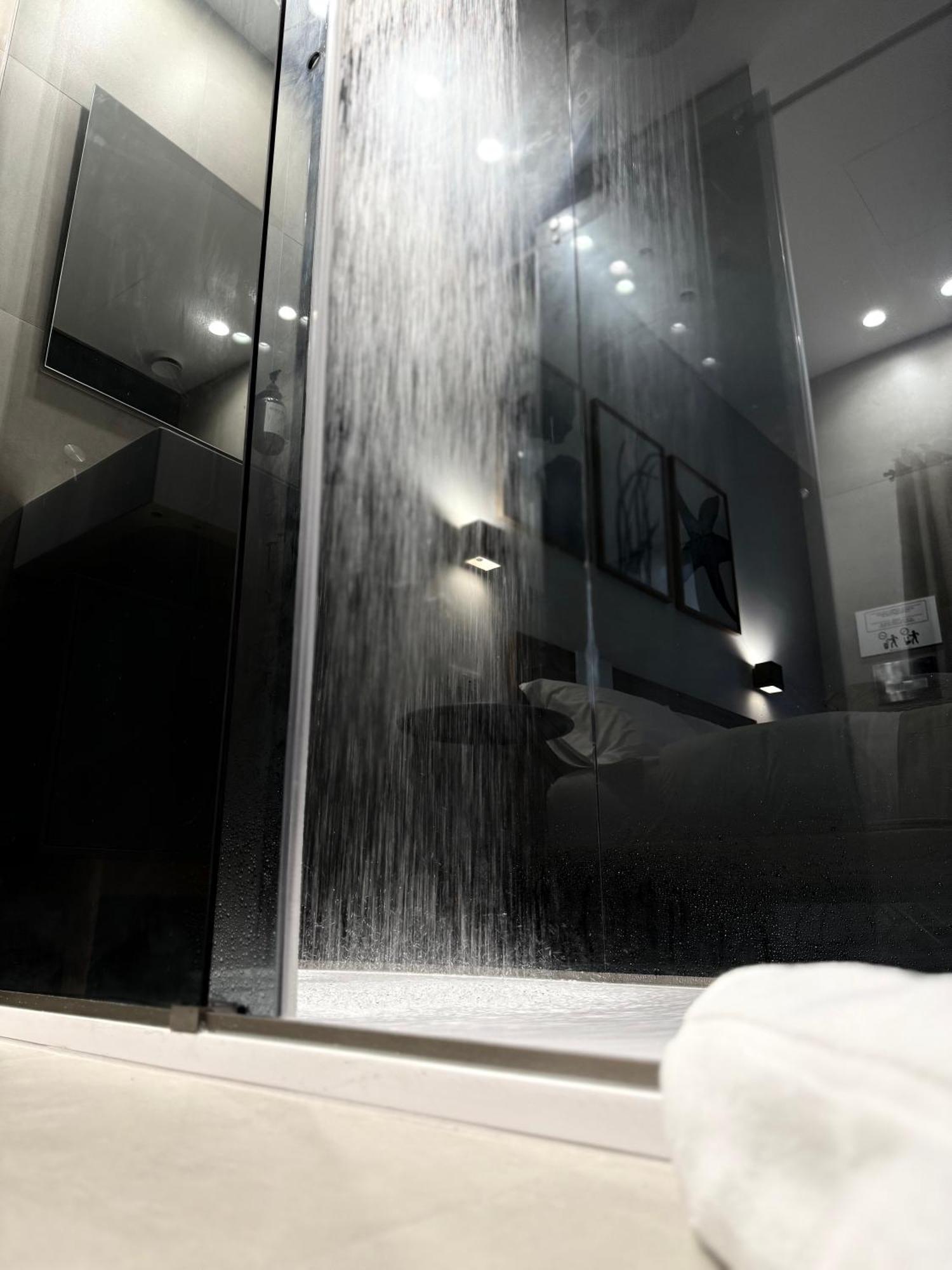 Santa Rosalia Suites Palermo Buitenkant foto