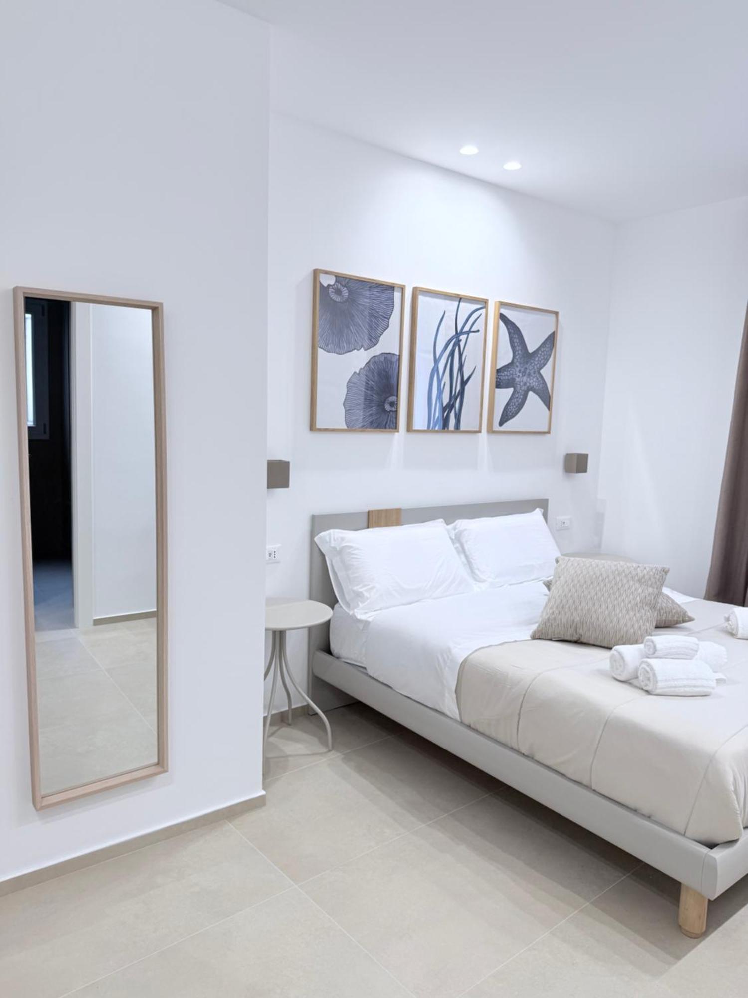 Santa Rosalia Suites Palermo Buitenkant foto